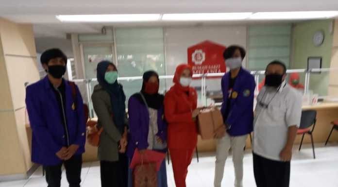 BEM FKIP Universitas Pakuan  Donasi ke Rumah Sakit Melania Bogor