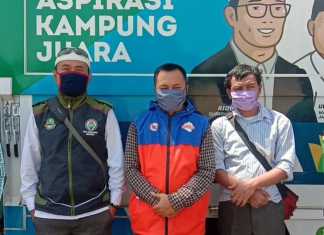 Tenaga Pendamping Profesional Desa, KNPI dan PAC PKB Kecamatan Cariu, Bagikan Ketahanan Pangan Kepada Masyarakat Terdampak Covid-19