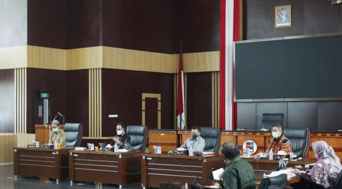 Rapat bersama Pansus Pengawasan Penanganan Covid-19 DPRD Kota Bogor