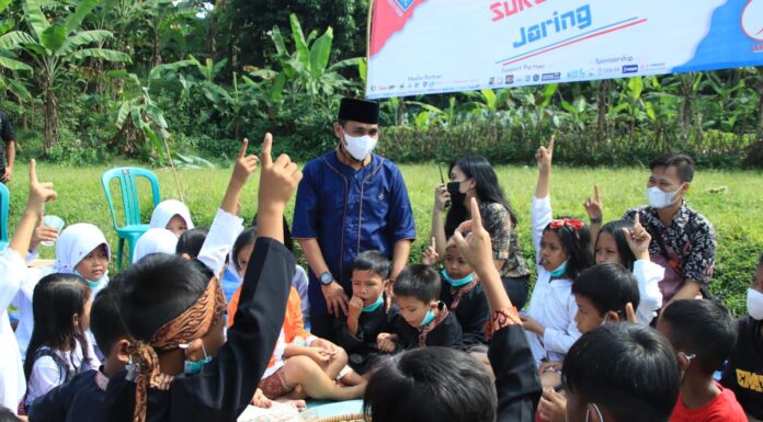 Bogor Youth Forum mengadakan Ngajar Ngabring di Kecamatan Bogor Utara. (Foto: Bogor Youth Forum)